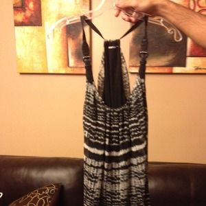 Guess top