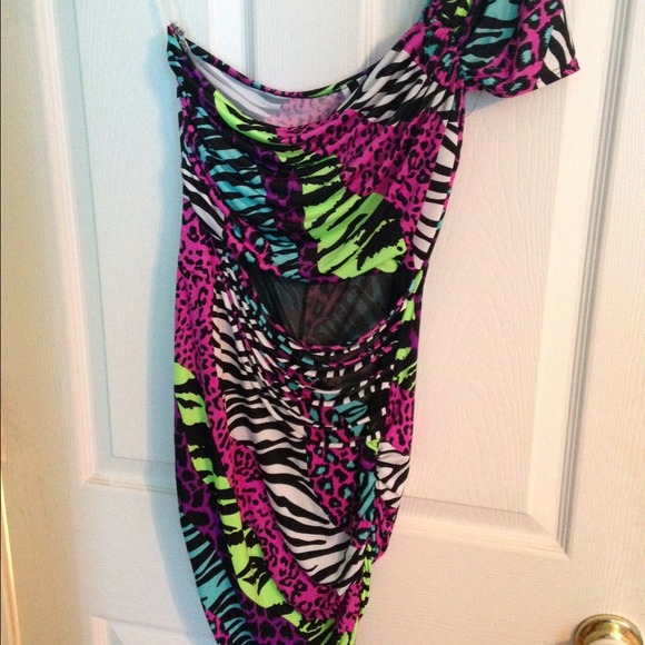 One shoulder animal print dress. NEVER WORN!