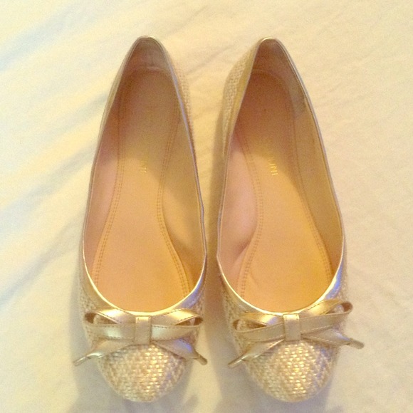 HOST PICK**Silver woven metallic flats