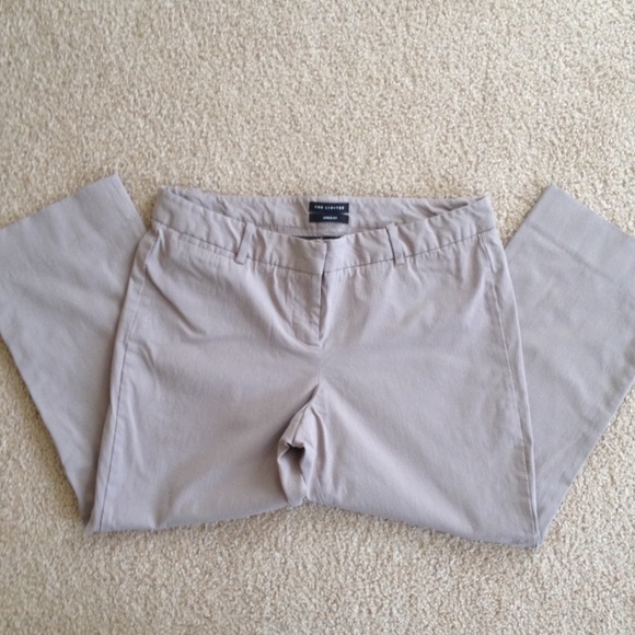 ♥️BUNDLED♥️The Limited khaki drew fit capris