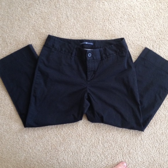 ♥️BUNDLED♥️Women's Gap black capris