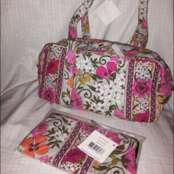 Vera Bradley handbags and wallets - Picture 3 of 3