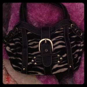 Zebra purse