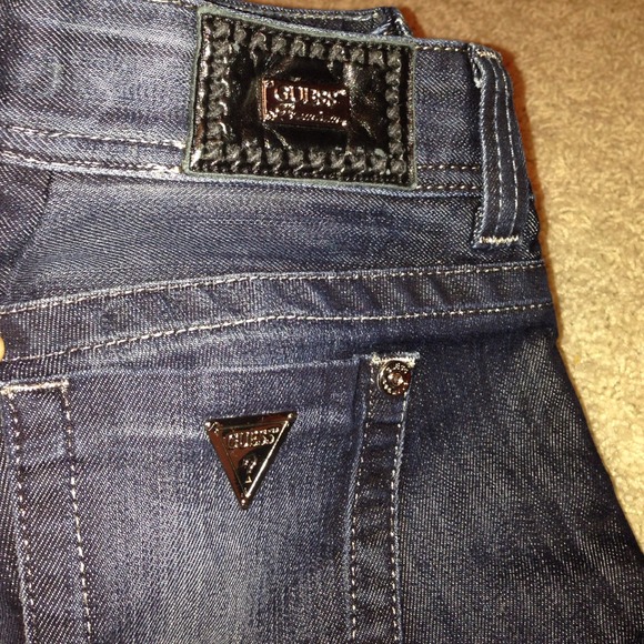 Guess Premium Jeans - Picture 2 of 4