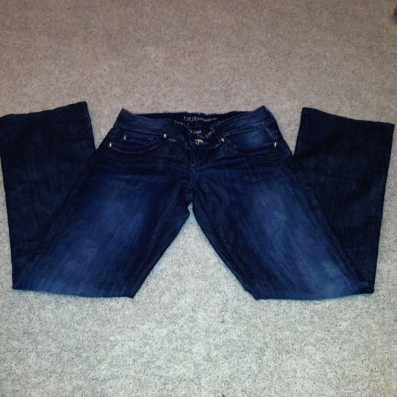 Guess Premium Jeans - Picture 3 of 4