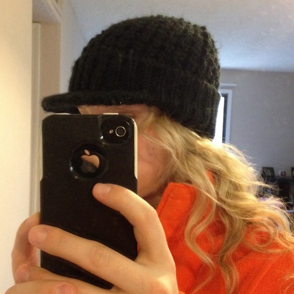 Michael Kors knit hat
