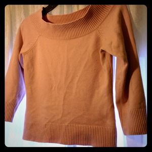 Bebe Pink 3/4 sleeve sweater.