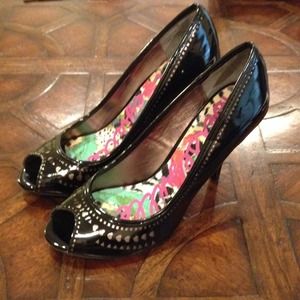 Sexy black open toe patent leather pumps