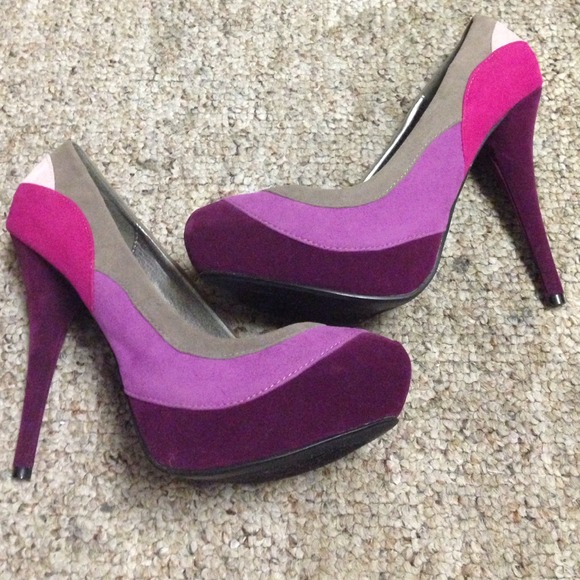 Charlotte Russe Pumps Size 7