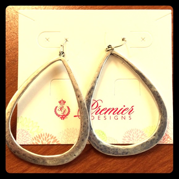 Brand new earrings
