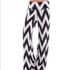 New! Chevron Palazzo Pants Black White Medium