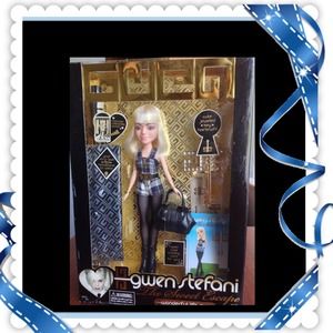 Gwen Stefani Doll
