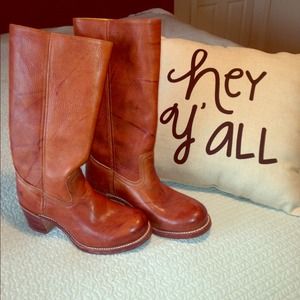"Campus 14L" Frye boots. NEVER BEEN WORN!! 😮