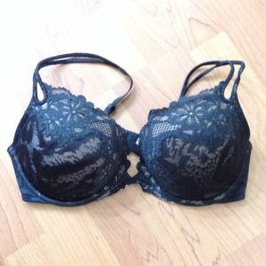 VS blk lace with nude color under. Sexy bra