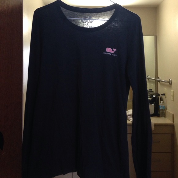Vineyard vines women's shirt
