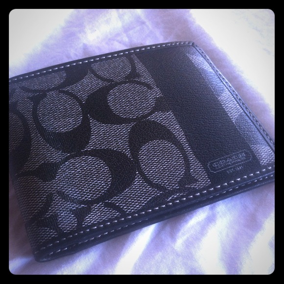 Men's Authentic Coach Wallet.