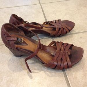 Brown heeled sandals