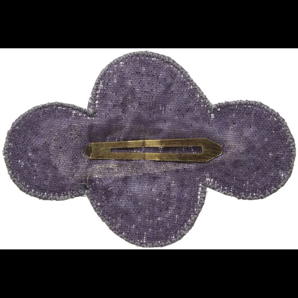 {Bundled} Deepa Gurnani Scroll Hair Clip - Picture 2 of 3