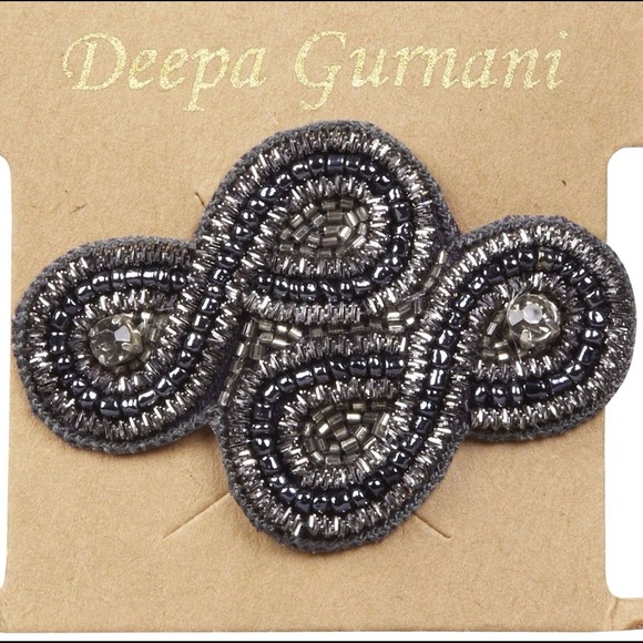 {Bundled} Deepa Gurnani Scroll Hair Clip - Picture 3 of 3