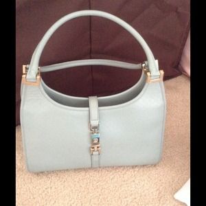 Gucci leather bag. Authentic