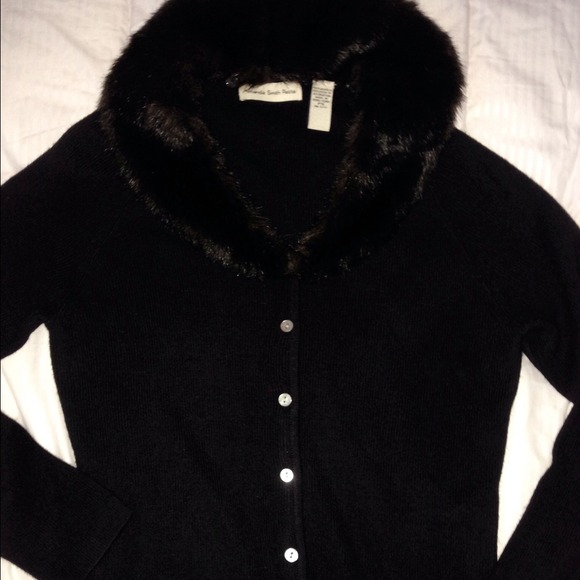 @naurel faux fur collar cardi Amanda Smith