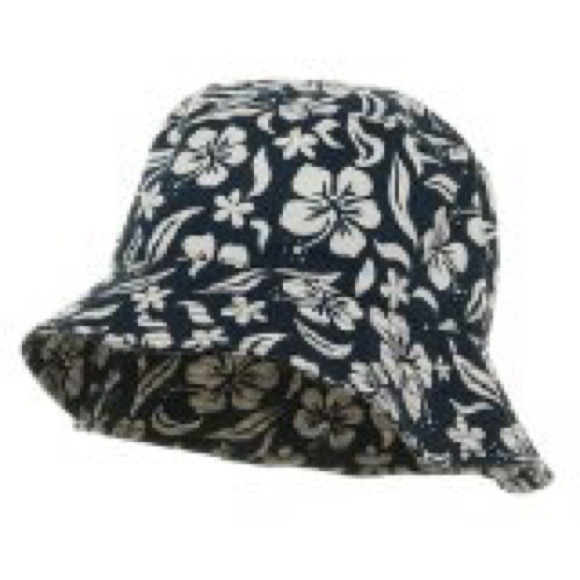 Bucket hat - Picture 2 of 3