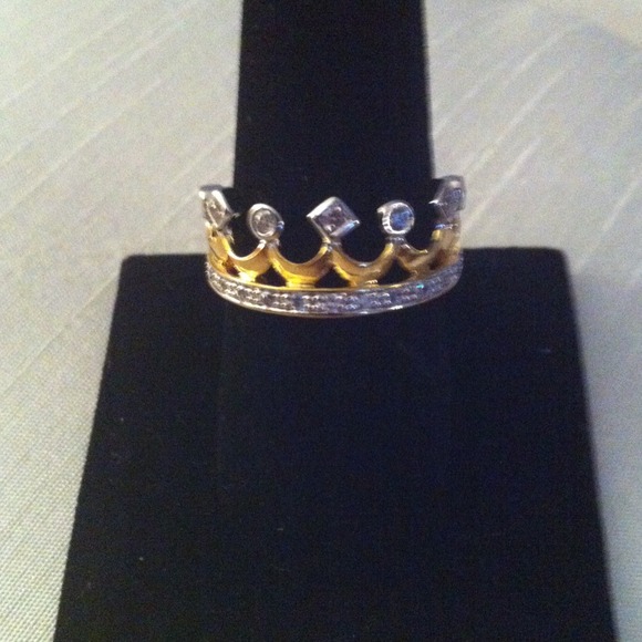 🚦Super cute Crown gold Ring🚦
