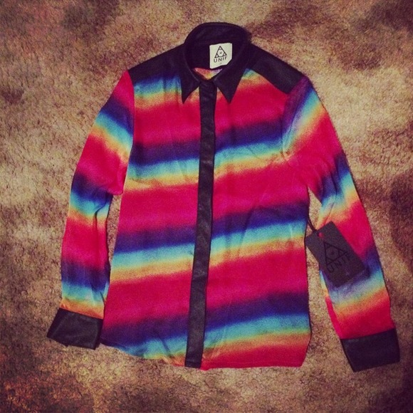 Prism blouse by UNIF - Picture 2 of 4