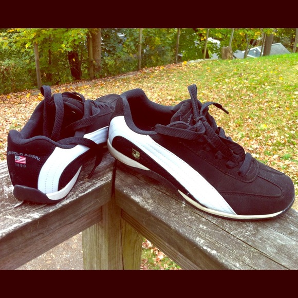 Polo sneakers