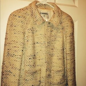 Chanel Blazer!!HOLD for oxigen !!