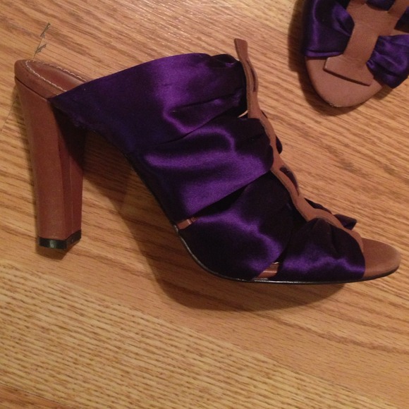 SOLD Jon Josef silk and leather sandals - Picture 2 of 4