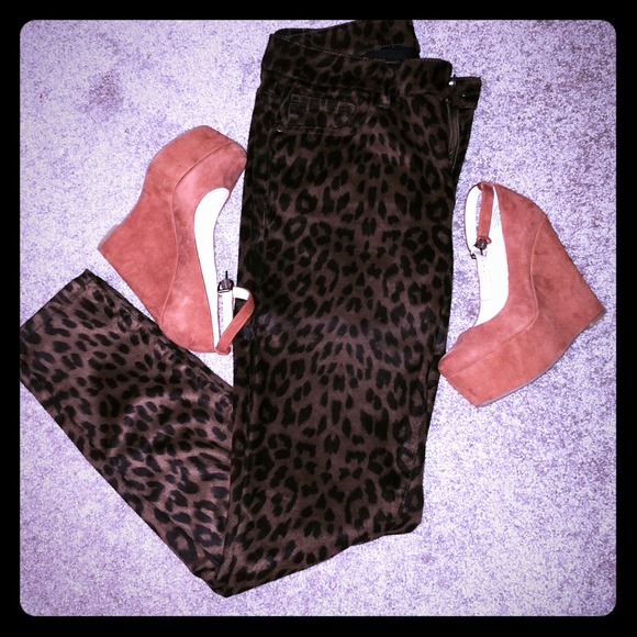 Animal Print Skinny Jeans