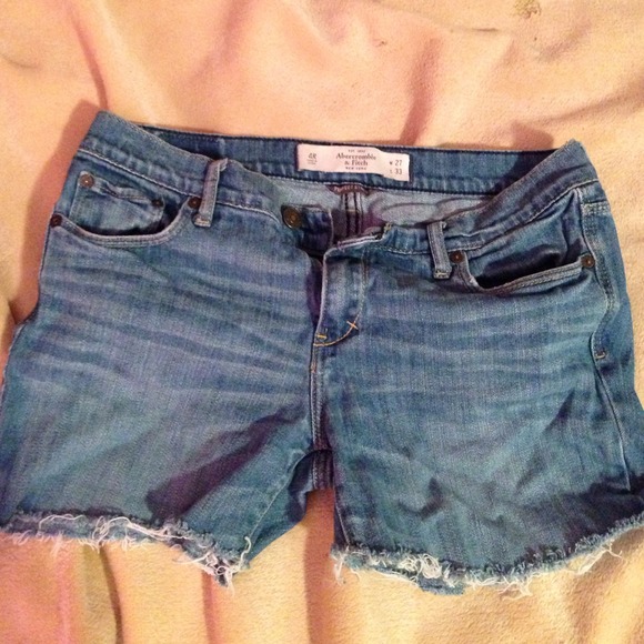 Abercrombie & Fitch Basic Summer Shorts