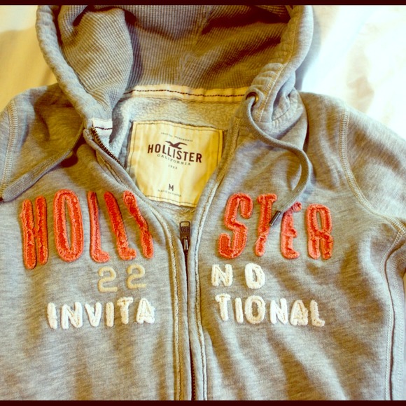 🚫BUNDLED🚫Hollister Grey Comfy Hooded Zip Up