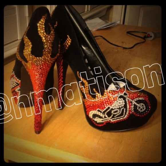 Shoes - ❌SOLD LOCALLY❌🎉HP 11/16🎉Custom motorcycle heels!