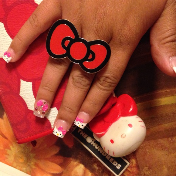 Loungefly Hello Kitty double finger ring