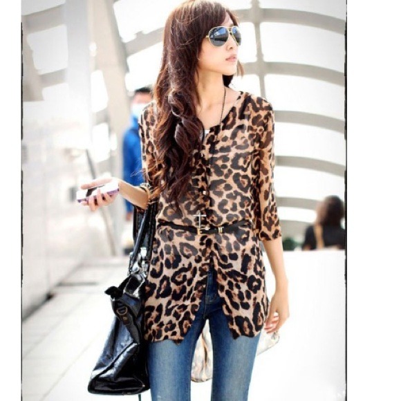 Leopard chiffon top 🐯💕SWEET & SASSY HP 11/2💕🐯