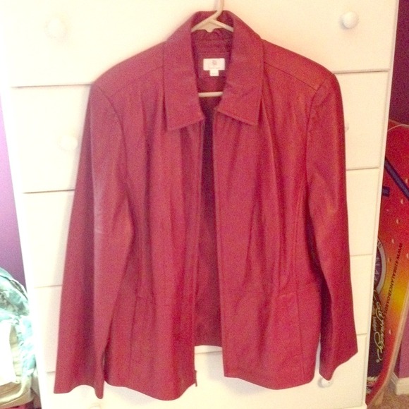 REDUCED!🌟Apt 9 - 100% leather jacket