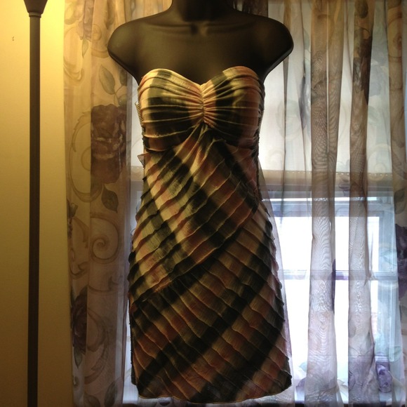 Sexy strapless mini dress