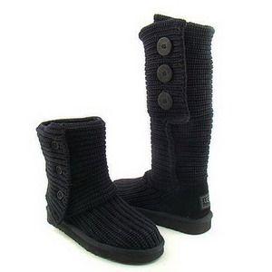 Classic Cardy UGG Boots - Size 8