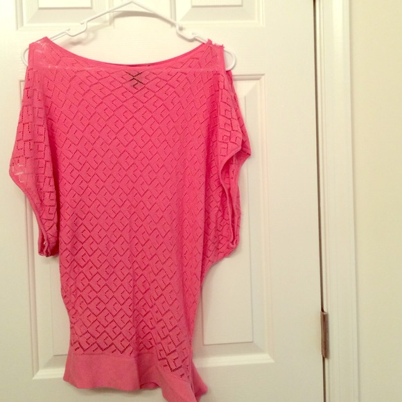 💗Adorable Off-The-Shoulder Sweater💗