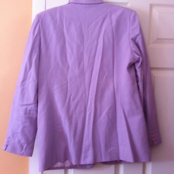 Jacket - Picture 3 of 4