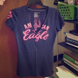 American eagle tshirt