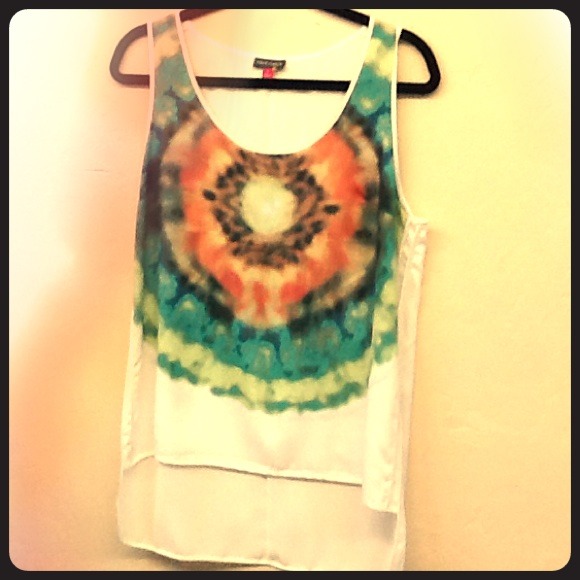 Vince Camuto top
