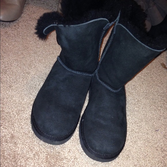 Black Ankle - Bailey Button Uggs