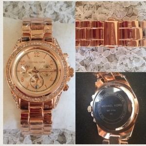 Mk watch in rose gold