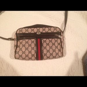 Gucci cross body bag