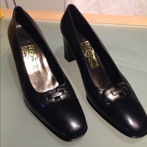 Ferragamo EXCELLENT condition SOLD