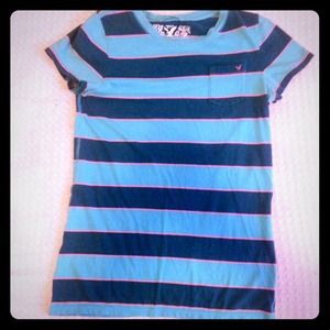Blue & pink striped American eagle t-shirt