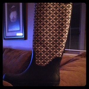 Reduced Tory Burch rain boots